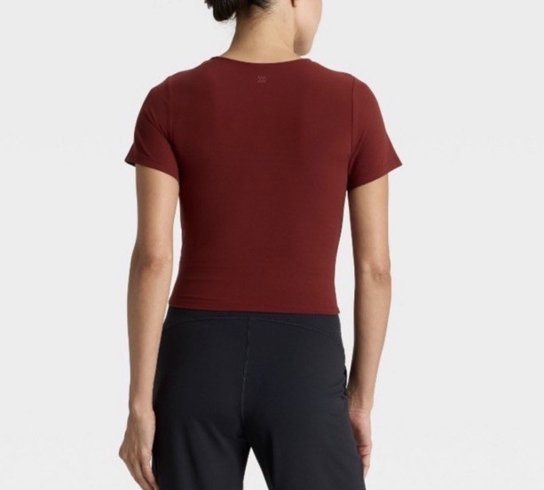 Women’s All In Motion Everyday Soft Short Sleeve Athletic T Shirt Maroon S NWT
