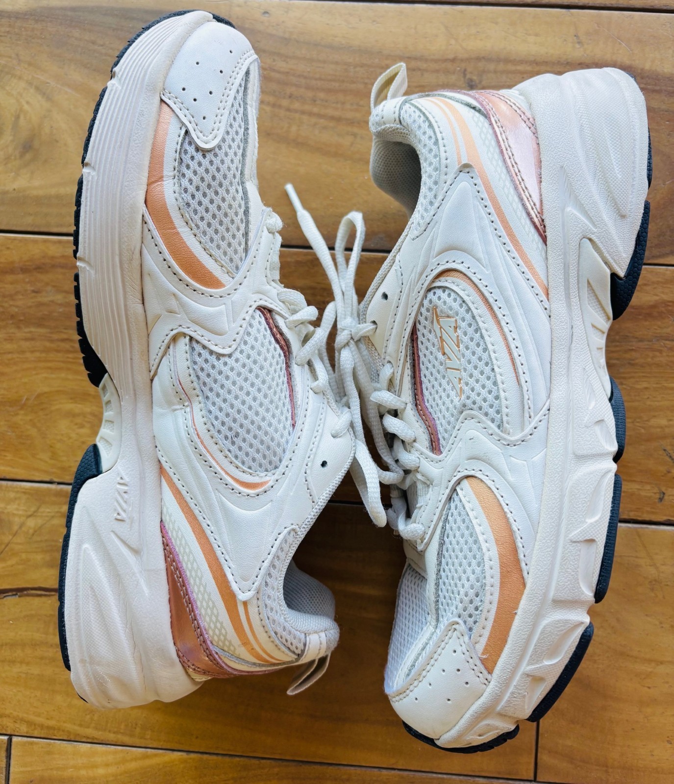 Avia 5000 Performance Sneakers Women’s Size 8 – Rose Gold/Cream