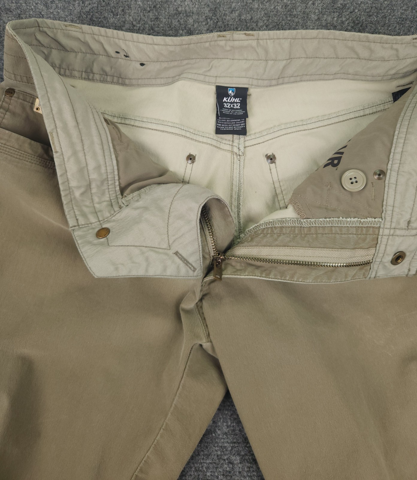 KUHL Revolvr UberKUHL Stretch Pants Men’s 32×32 Khaki Hiking Outdoor Casual…