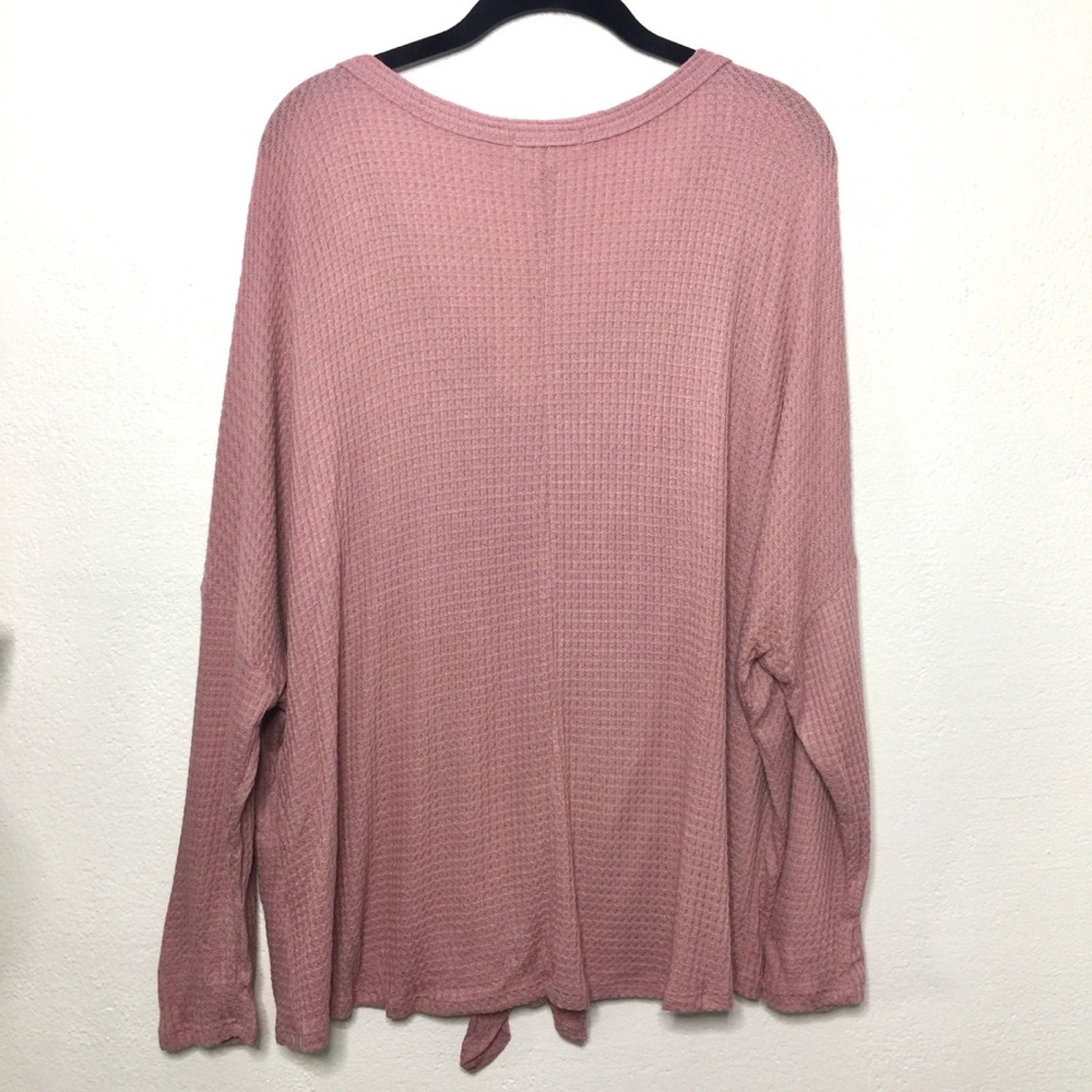 easel Waffle Knit Mauve Tie Front Thermal Top Size Medium