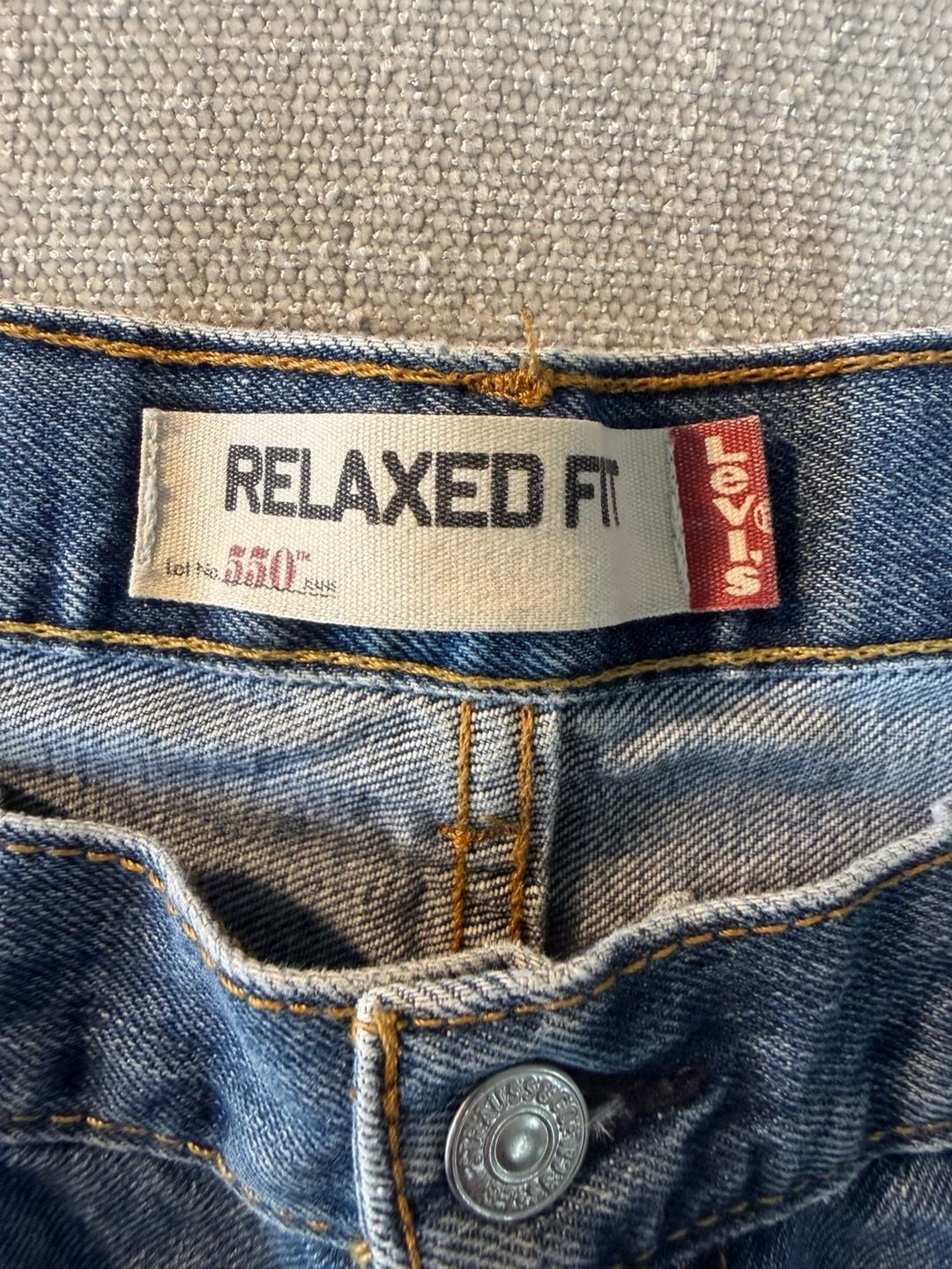 Levi’s 550 Relaxed Fit Jeans Blue Medium Wash 38×34