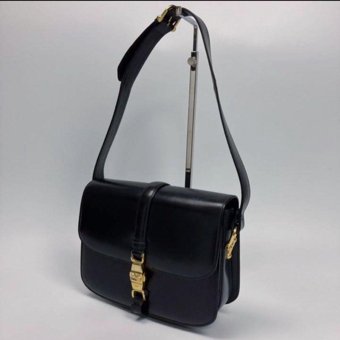Vintage Celine Shoulder Bag with Horse-Drawn Carriage Hardware Leather Used JP
