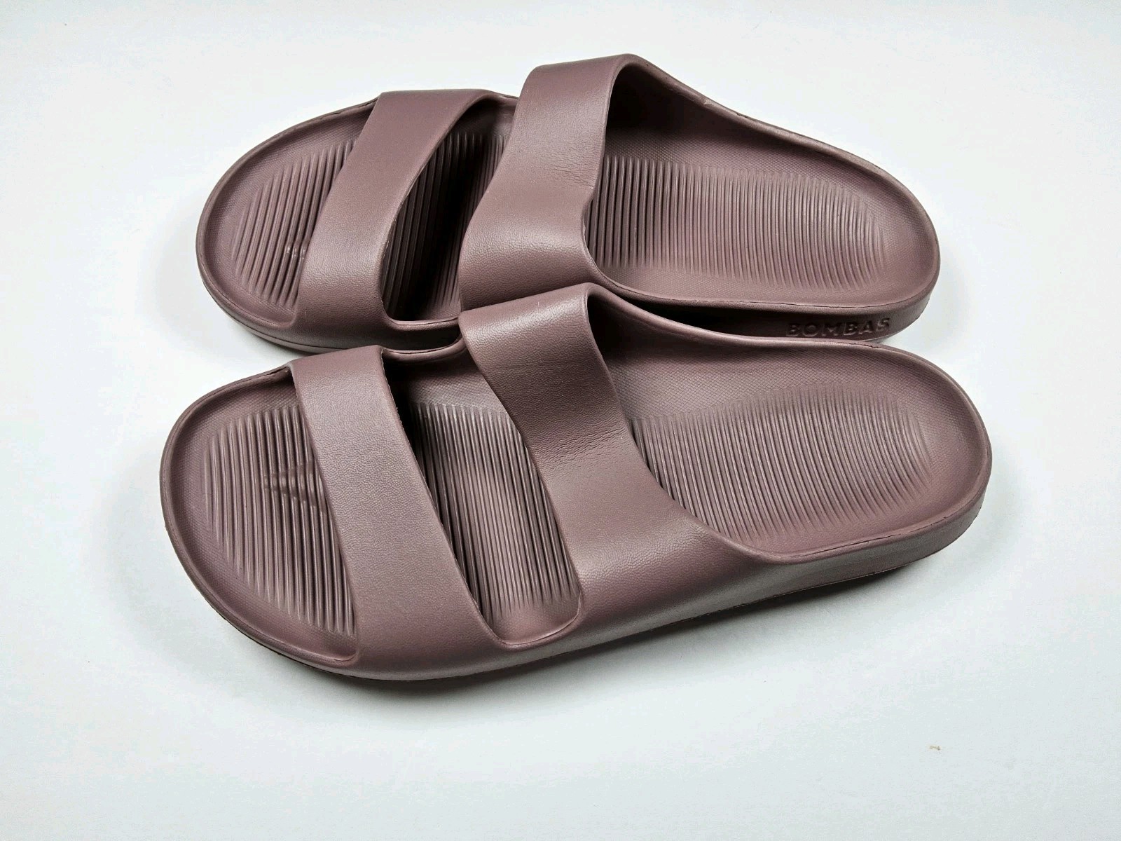 Bombas Women’s Friday Slides Waterproof Lightweight Sandals Size 9