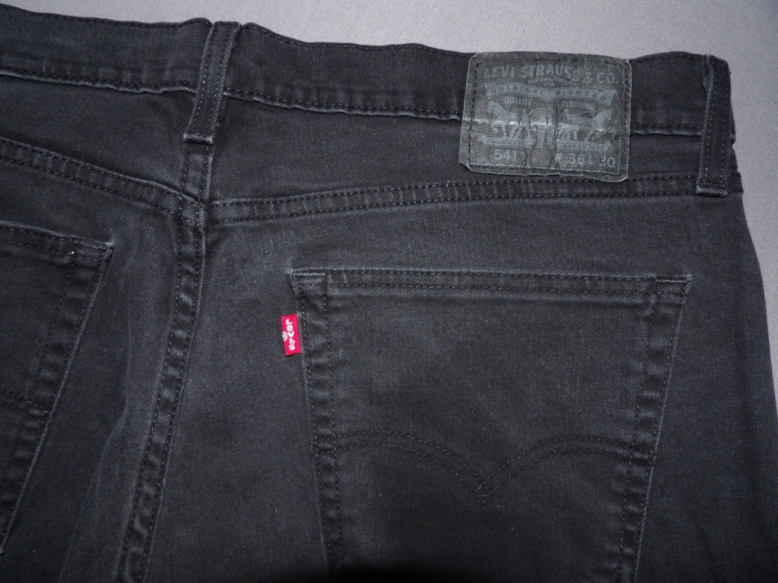 Levi’s 541 Athletic Tapered Leg Stretch Black Denim Jeans Men’s 36 X 30