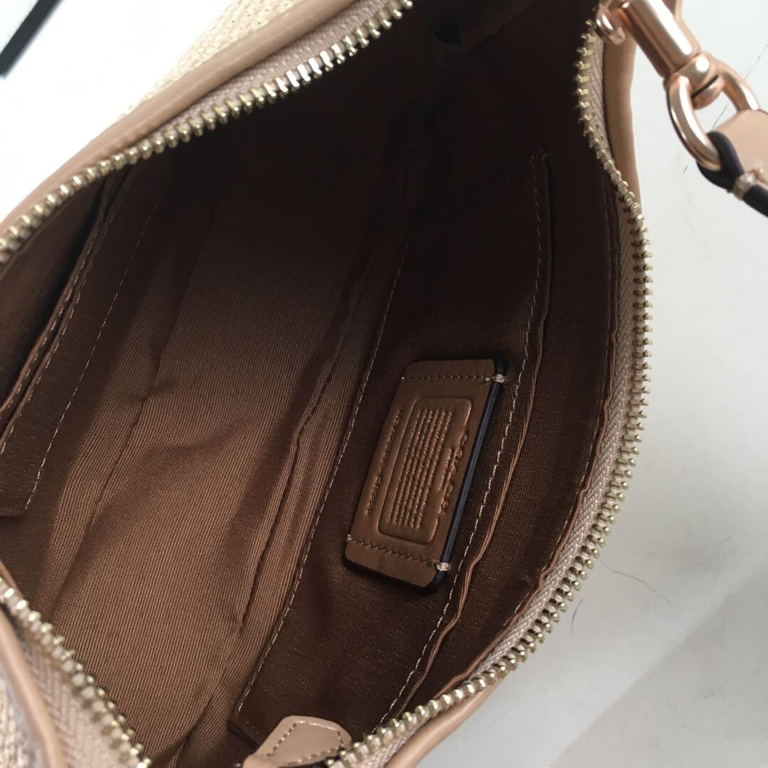 CR350 Teri Shoulder Bag Crossbody Straw Leather Latte Outlet