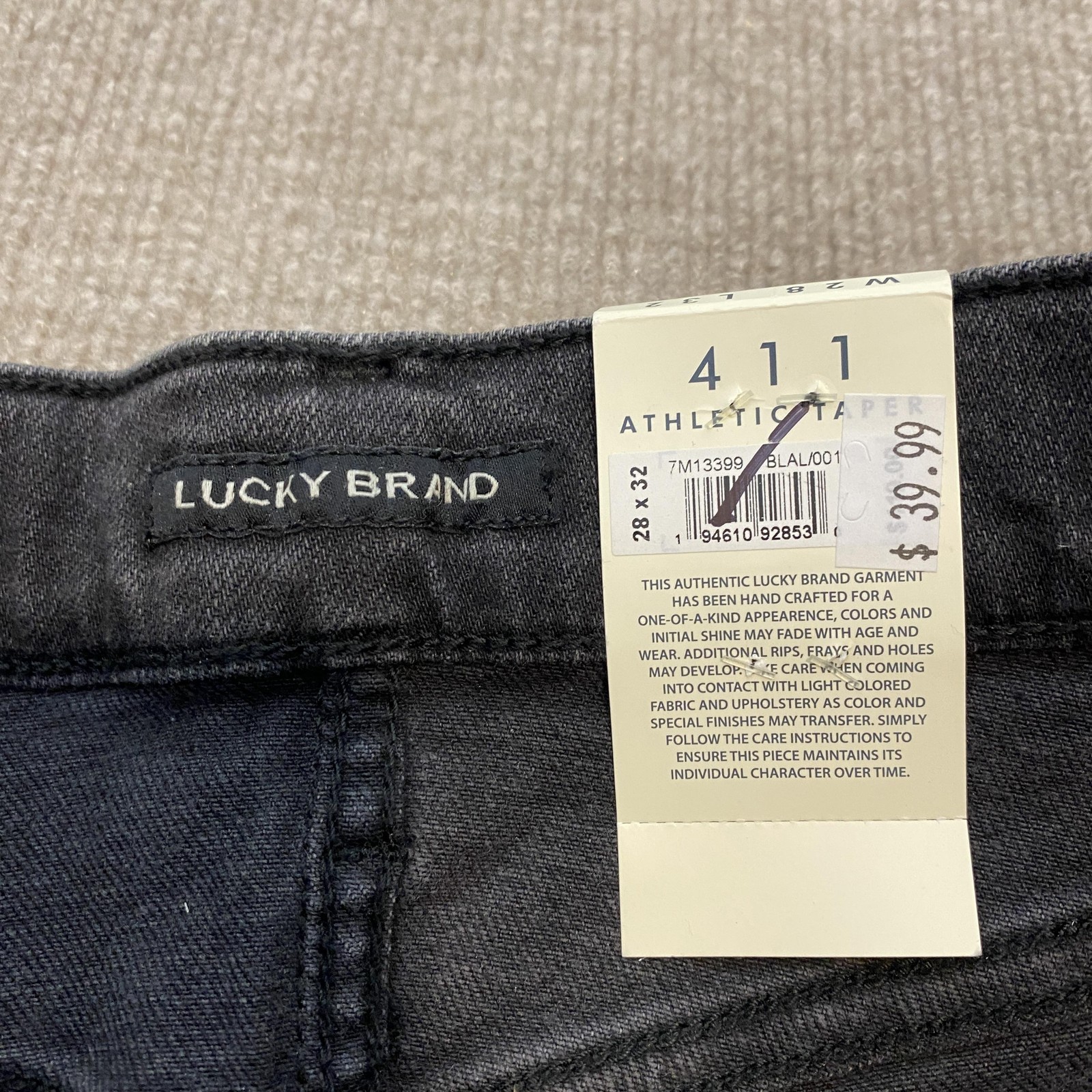 Lucky Brand 411 Athletic Taper Jeans Mens 28×32 Gray Dark Wash Stretch Denim NEW