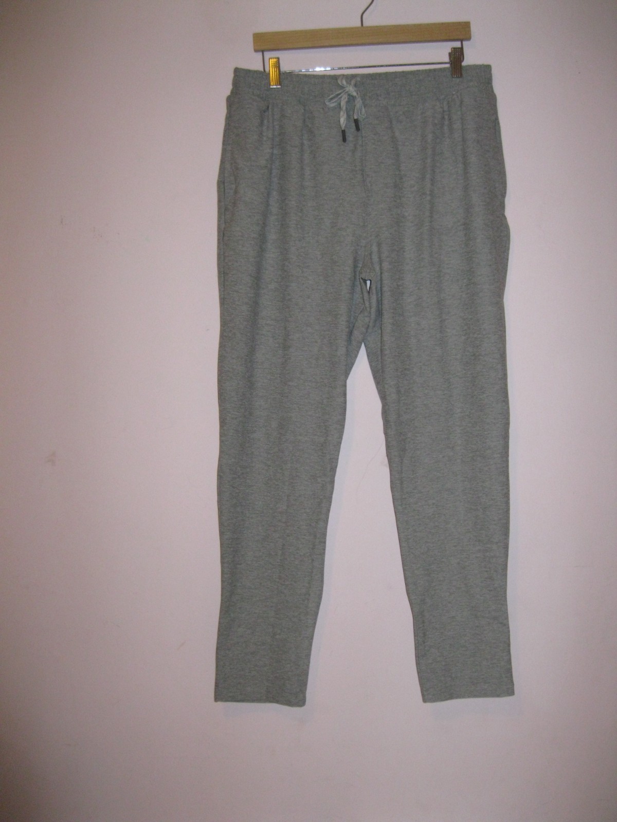 KIRKLAND SIGNATURE Men’s Lounge Pants/Jogger, stretch Heather black M/gray L