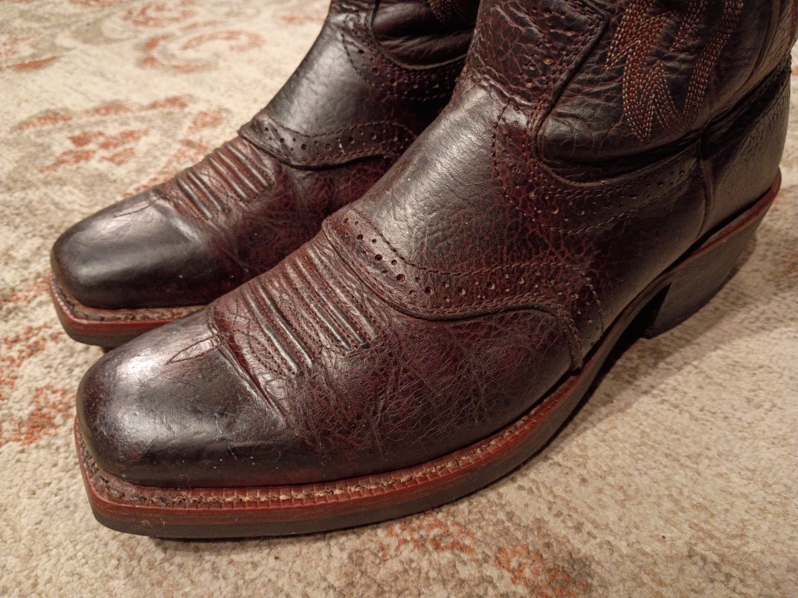 ARIAT HERITAGE BROWN BULLHIDE LEATHER SQUARE TOE COWBOY BOOTS 10002227 MENS 8.5D
