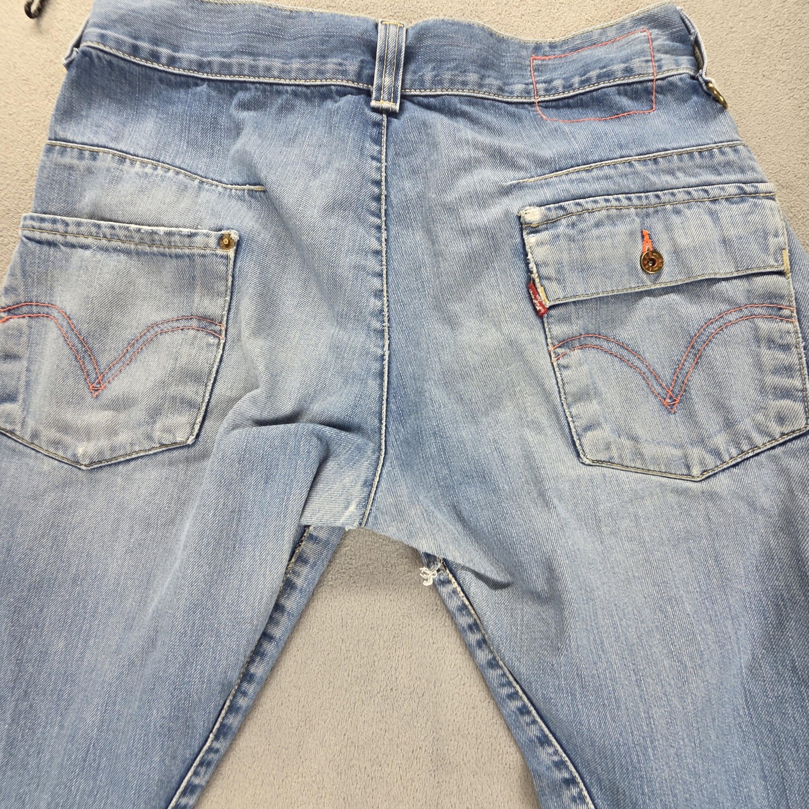 Vintage Levis Engineered Jeans Mens Blue Twisted Flap Pocket Fits 28×30