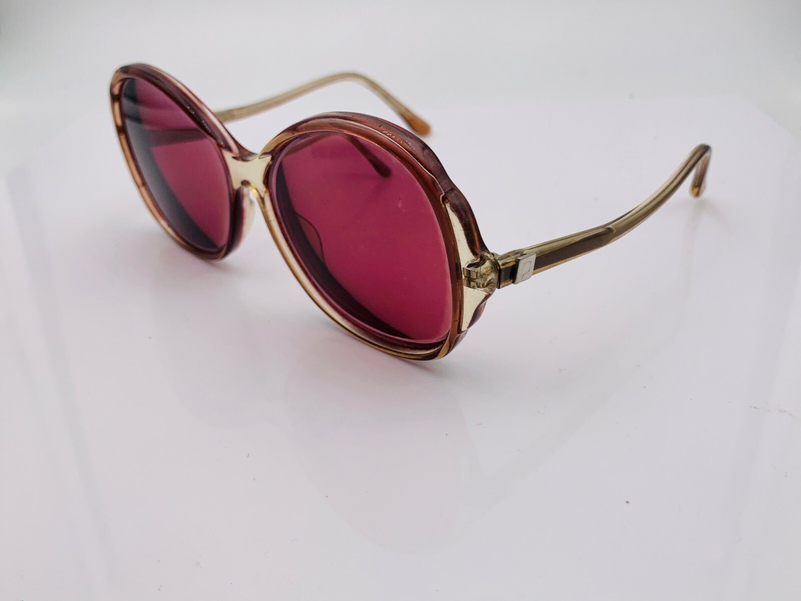Vintage Diplomat 8601 Brown Translucent Oval Sunglasses Hong Kong FRAMES ONLY
