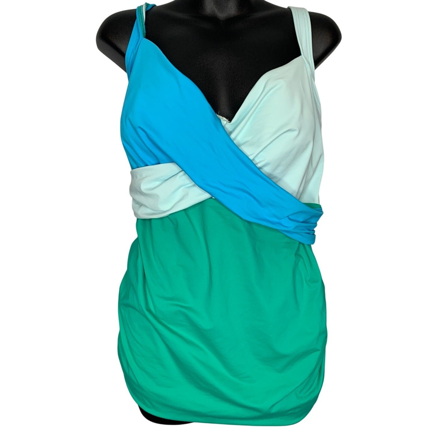 Lands’ End Tankini Top Women’s 22W Blue Green Adjustable Straps Built in cups