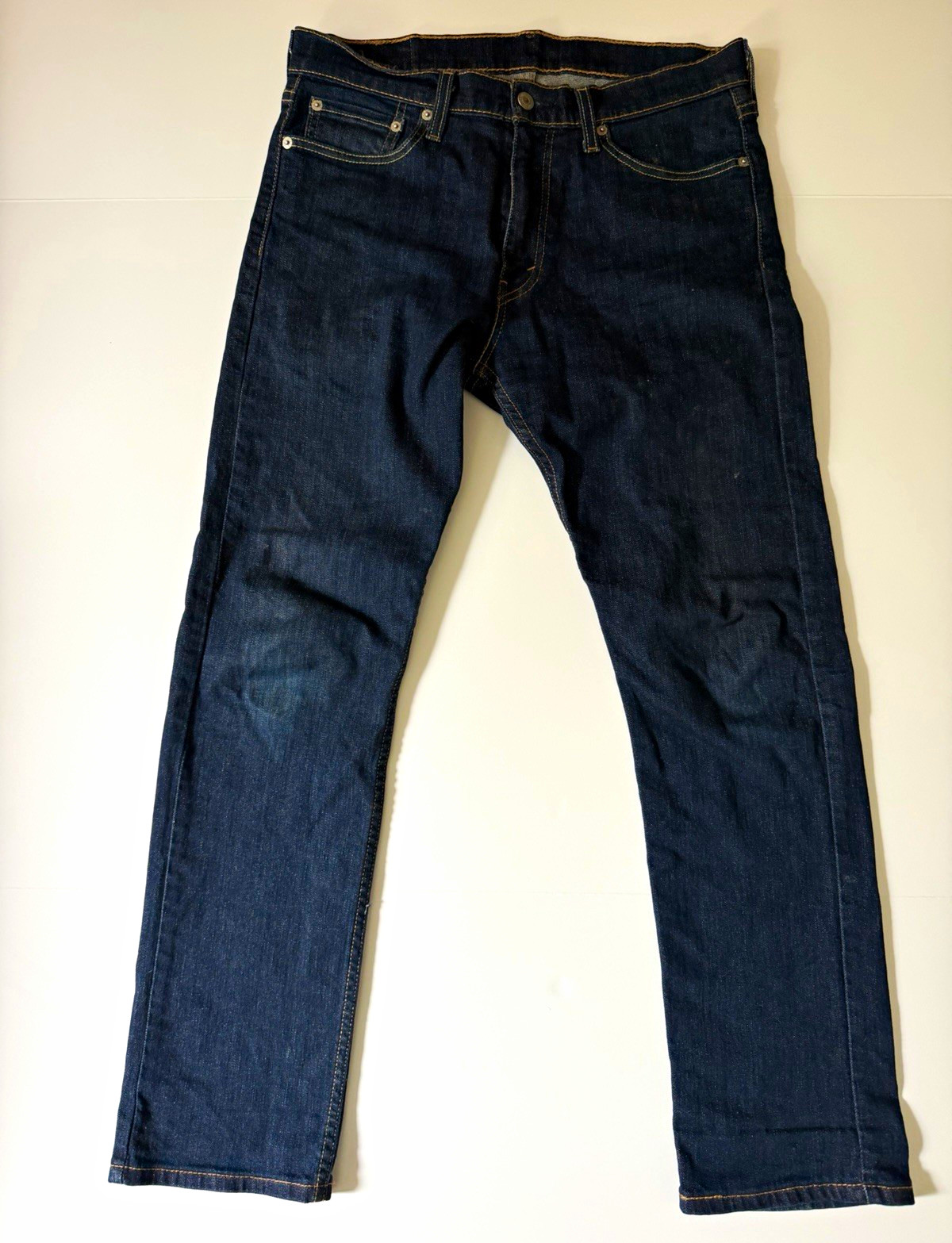Levi’s Men’s 500 Series Slim Straight Dark Wash Blue Denim Jeans, Mid Rise