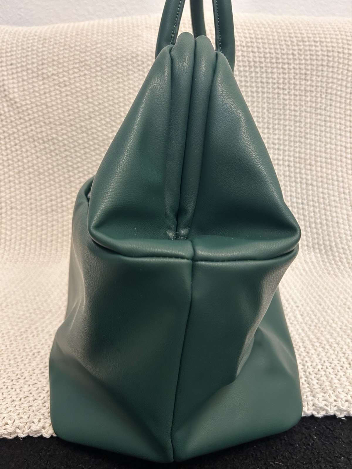 Beis X WICKED Green Weekender Bag EXCELLENT Condition!