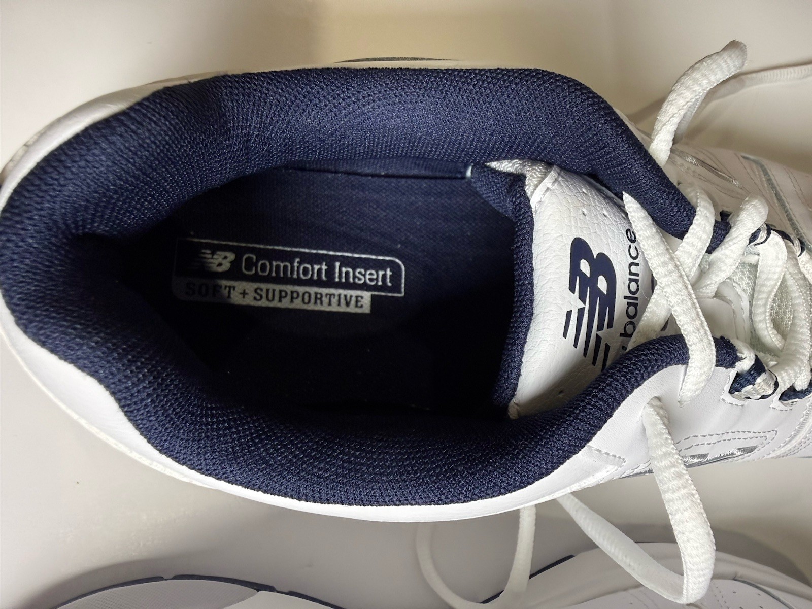 New Balance 608v5 Mens Training Sneaker Size 10 2E Wide White Navy MX608WN5