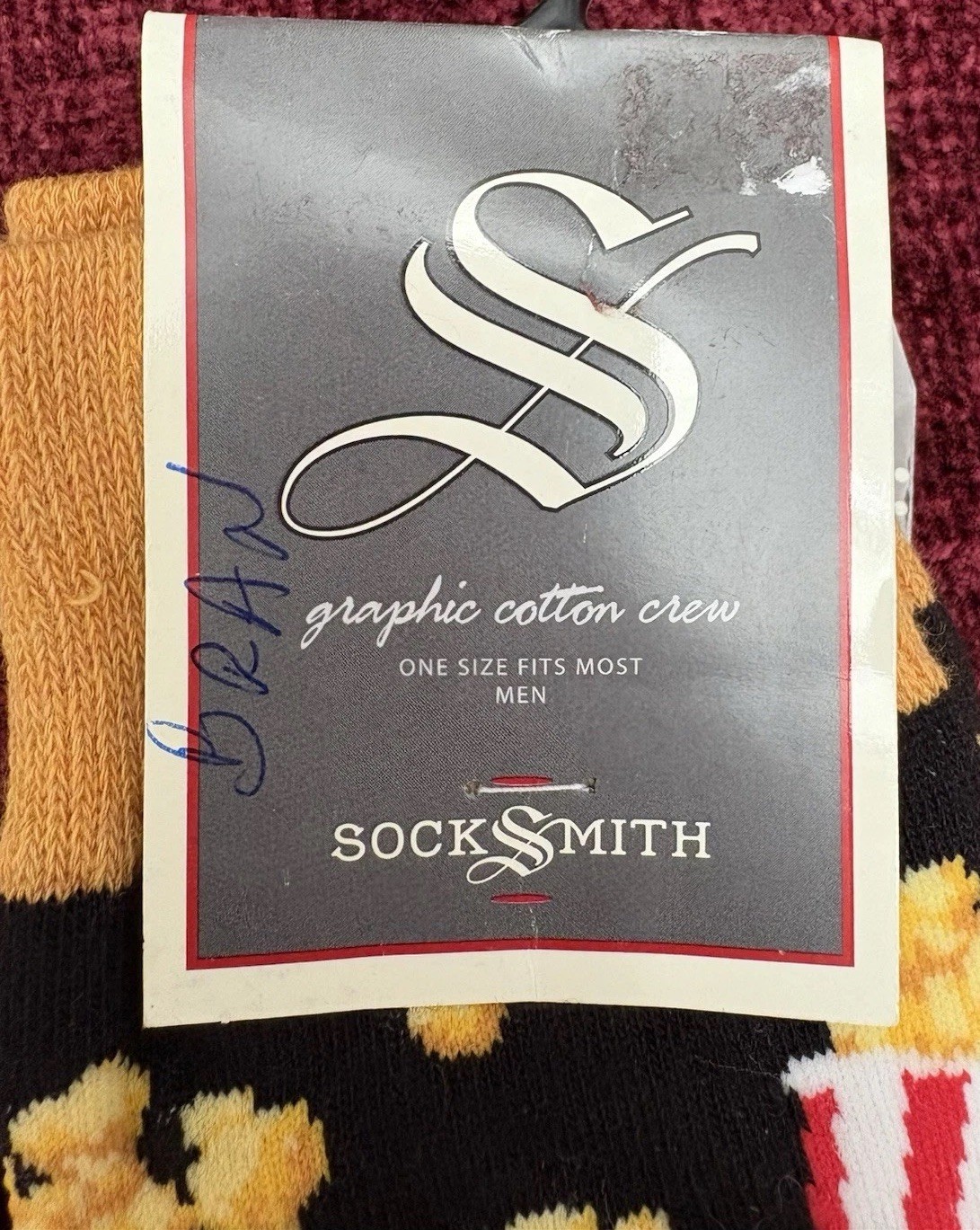 NWT 2 Pair Socksmith Popcorn Graphic Crew Socks Men’s Sock Size 10-13 OSFM