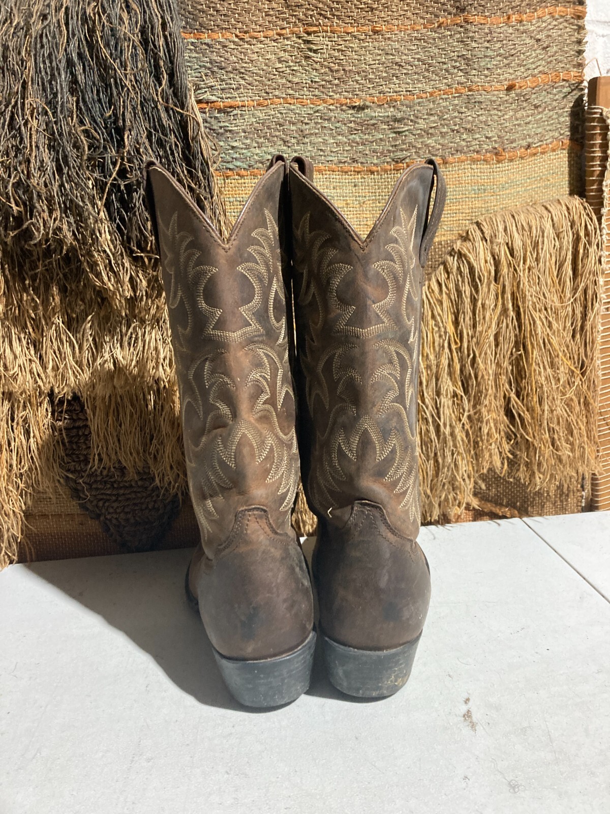 Ariat 34725 Distressed Brown Leather Cowboy Western Boots Men’s sz 11 D