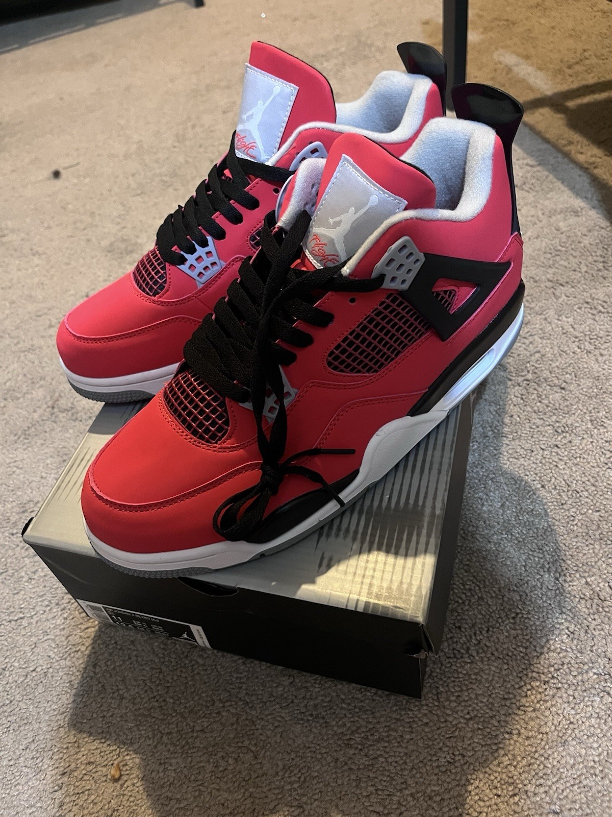 Jordan Air Jordan 4 Mid Top Colorblock Lace-Up Sneakers New with Box