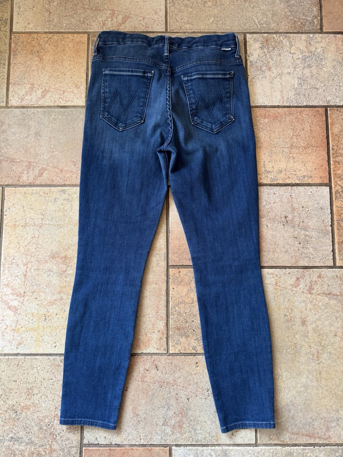 Mother Blue Jeans High Waisted Looker Ankle in The Road to Paradise Size 27
