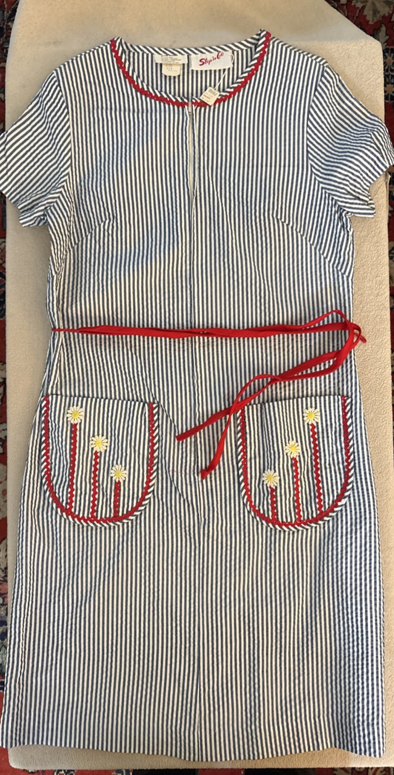 1960’s Step-N-Go Blue Stripe Seersucker Zip-Up House Dress Red Trim Belt w/Tags