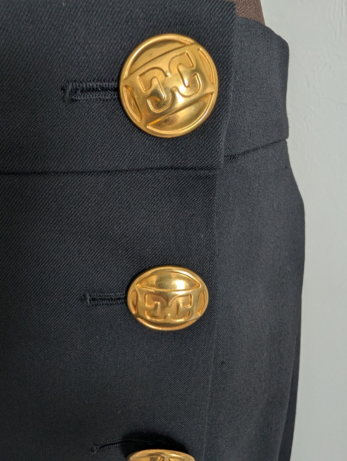 $900 Escada wool black EE logo buttons midi skirt sz 40 10 L