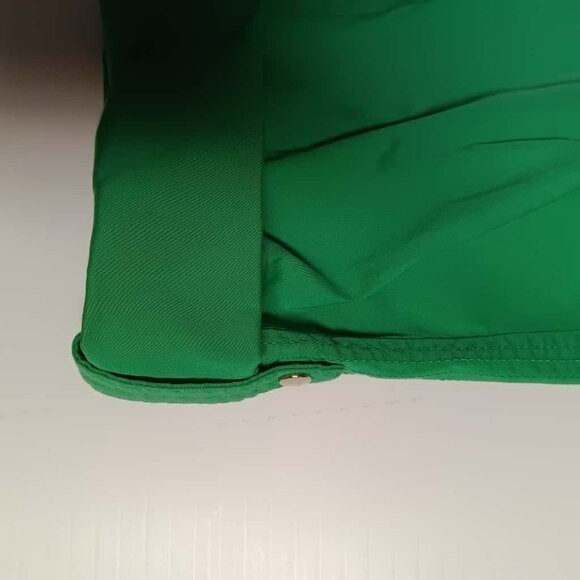 Chico’s Traveler Pants Size 2 Bright Green Cropped Cotton Nylon Span