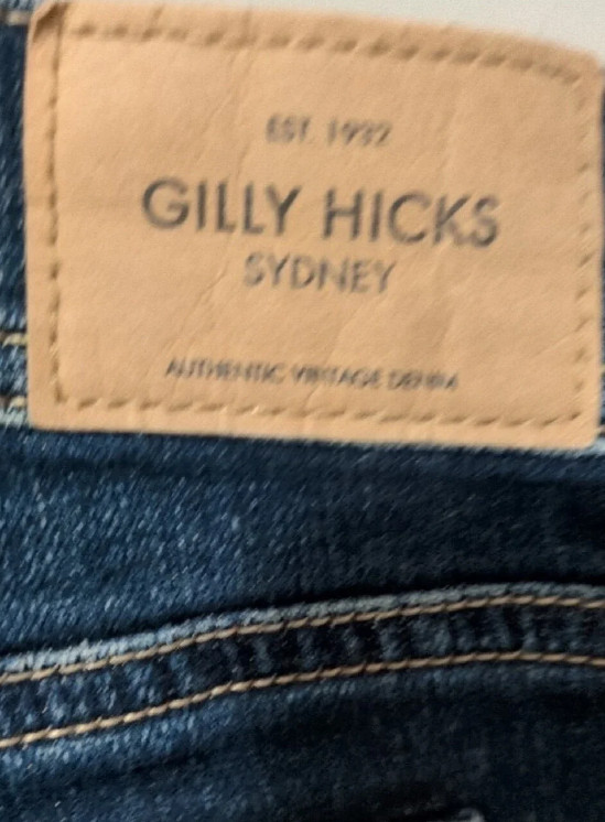 Gilly Hicks Vintage Dark Blue Rolled Hem Denim Shorts 26 2