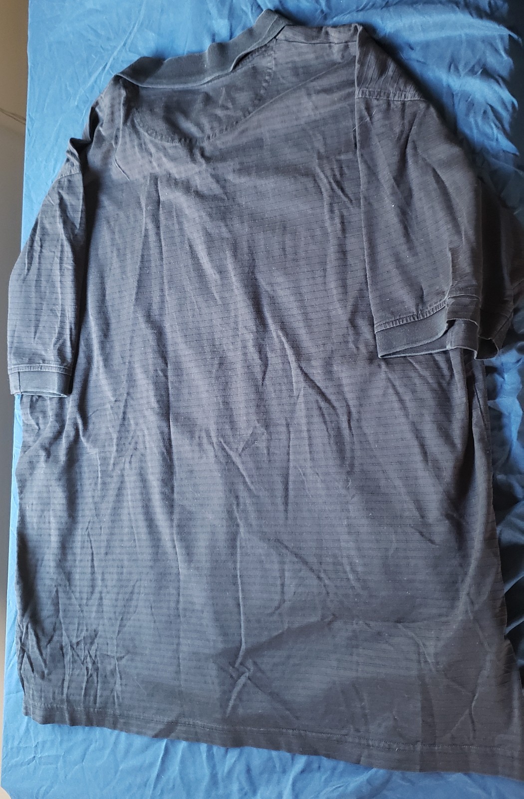Hathaway Men’s Large Black Polo Golf Shirt 100% Cotton with Line Texture