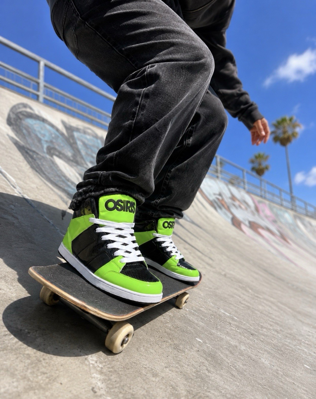 Osiris High Top Skate Shoes Mens Size 13 Black Neon Green White Sneakers