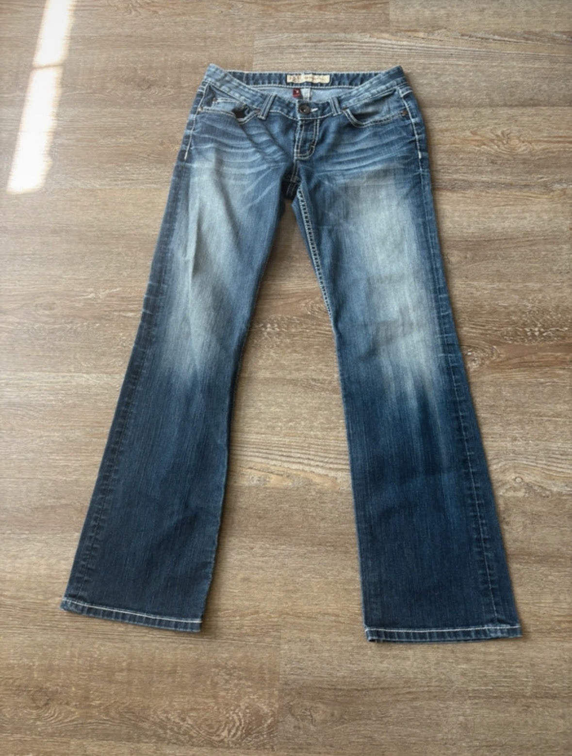 Y2K VTG BKE blue low rise bootcut flare jeans with white stitching back pockets