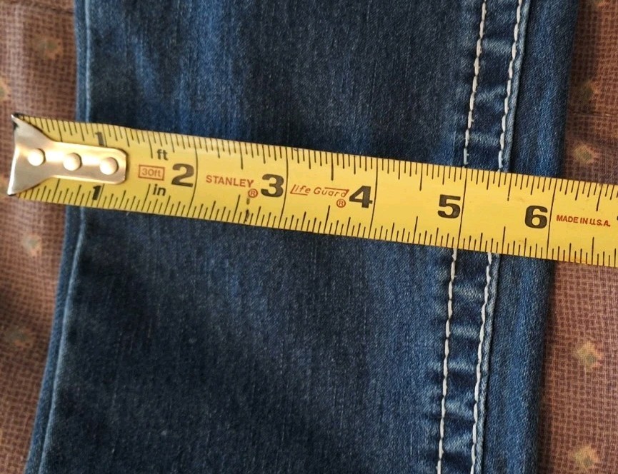 GUC – Amethyst Jeans – Size 11