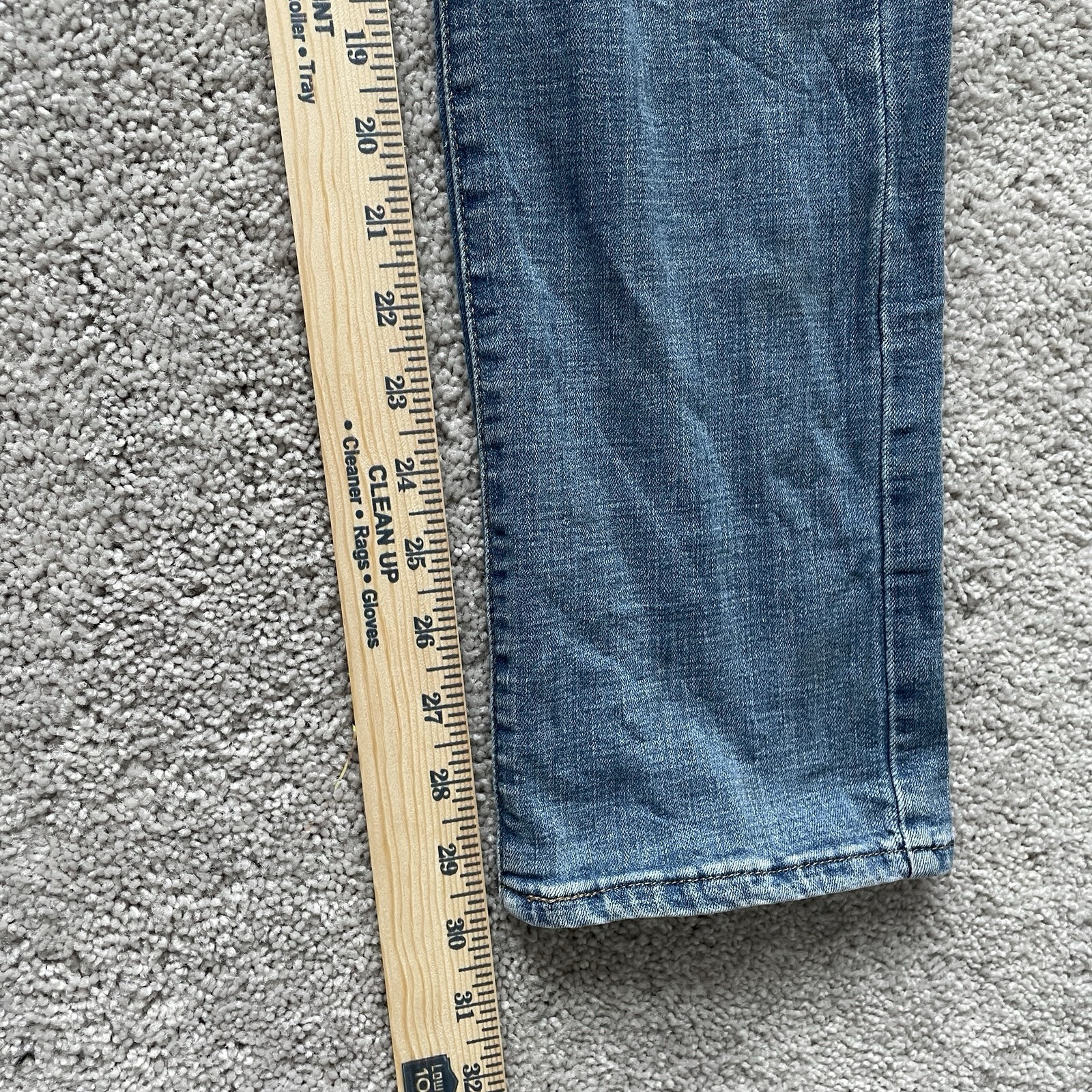 Levis 314 Shaping Straight Jeans Womens 29×30 Medium Wash Blue Denim 19631-0191