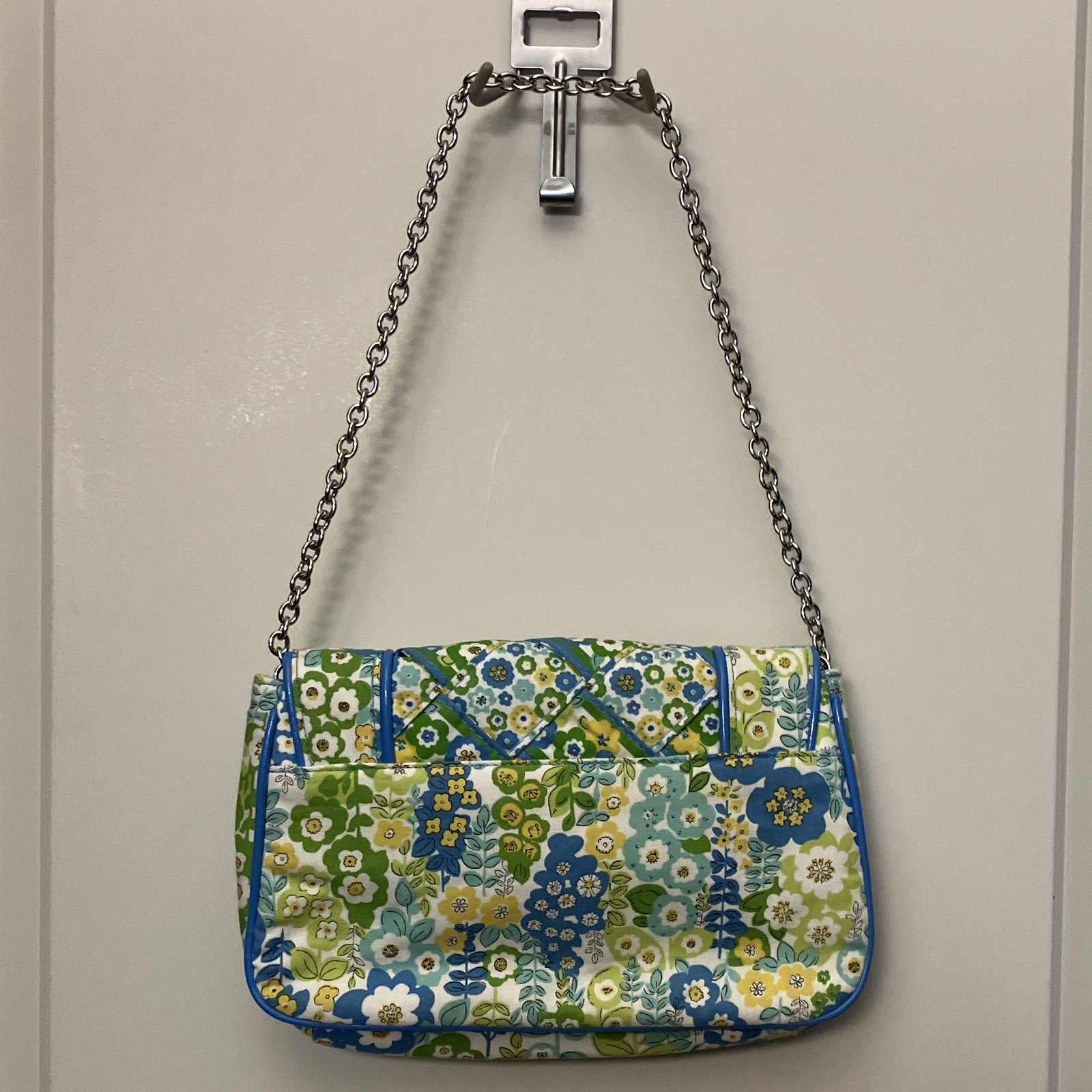 Vera Bradley Floral Quilted Shoulder Bag Purse w/ Detachable Silver Chain Strap