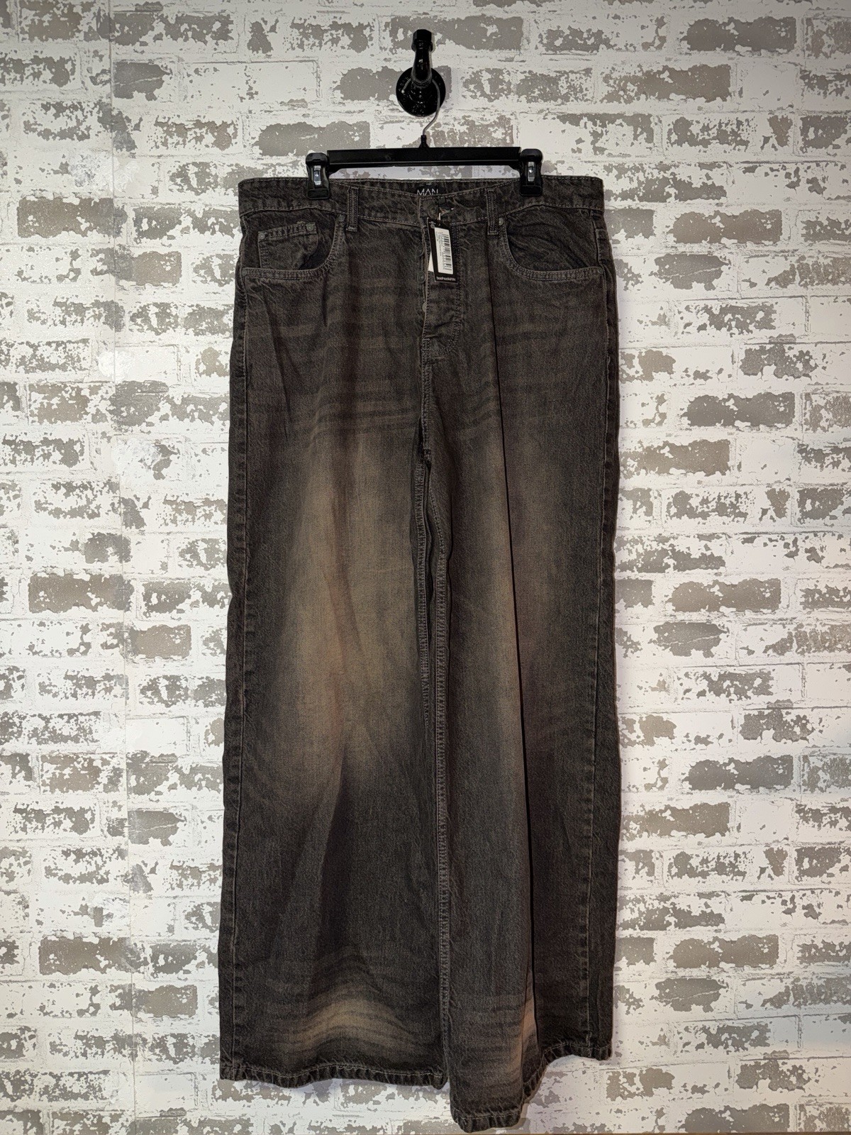 NWT! BoohooMAN Tall Baggy Rigid Washed Jeans – Brown – Size 36