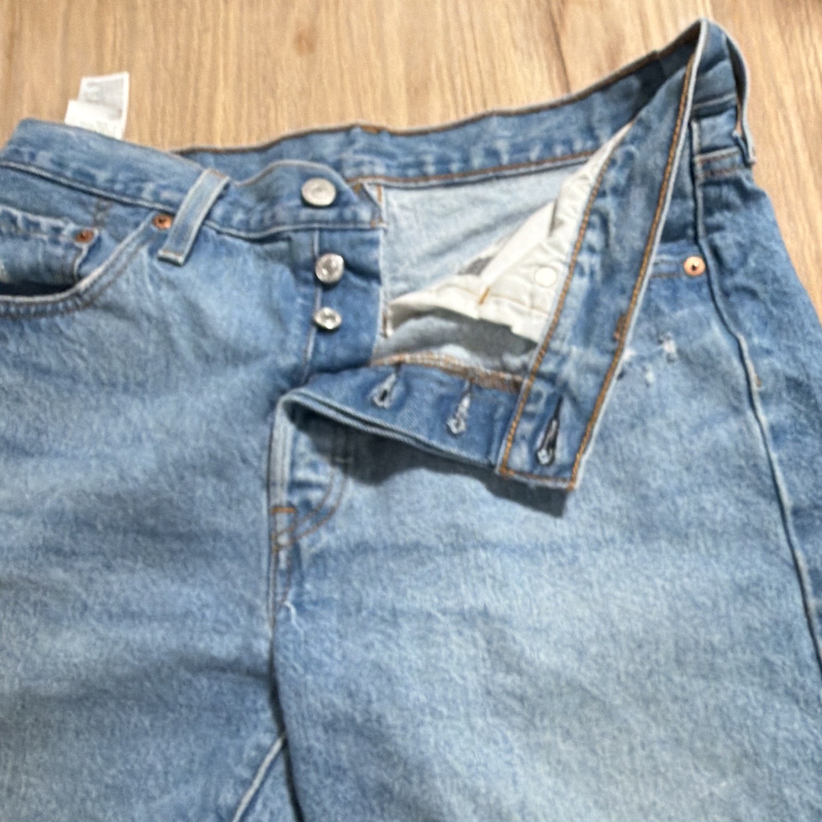 Women’s 501 Jean Short Mid Rise Thigh Length