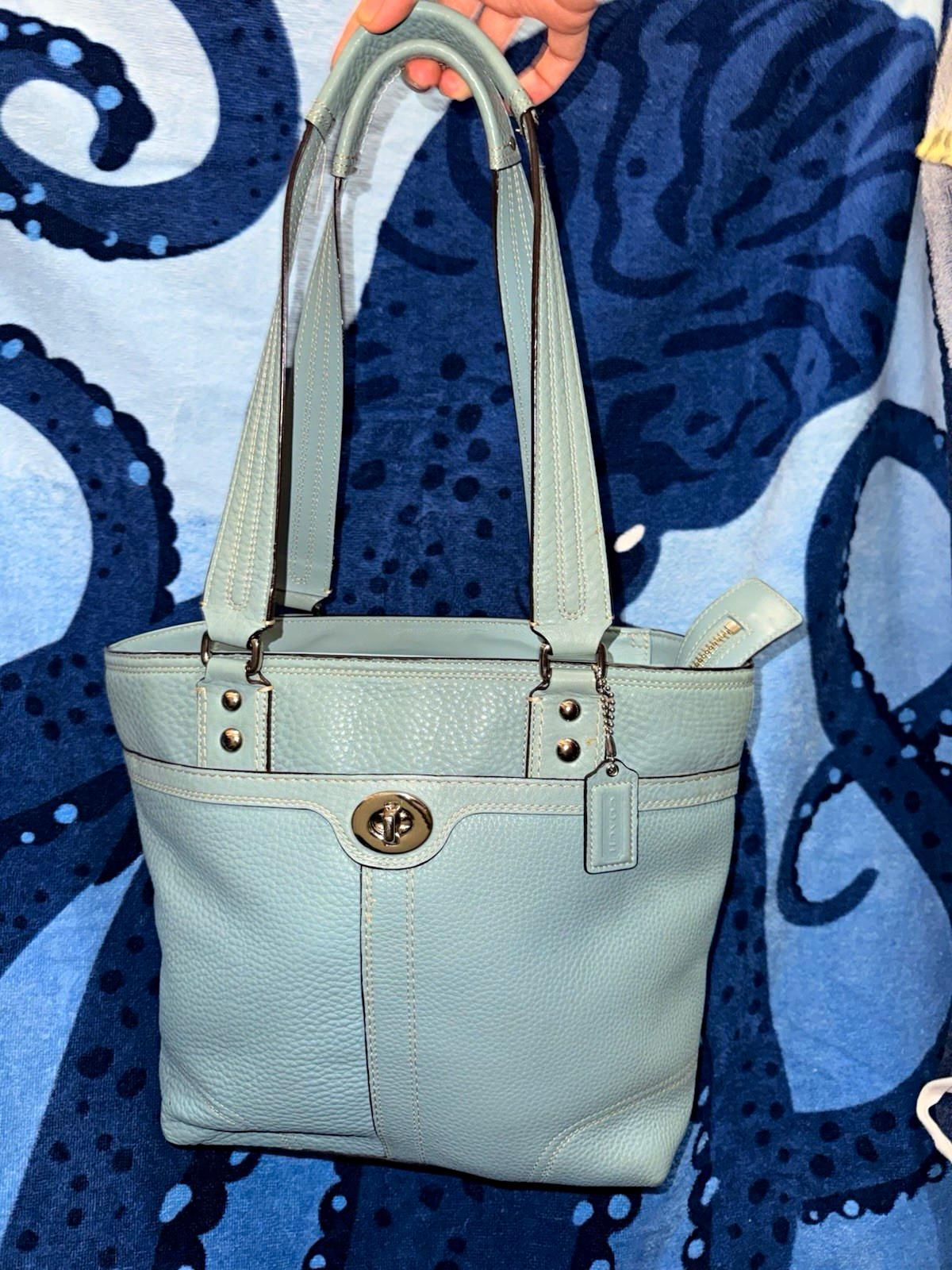 Coach Light Blue Pebbled Tote Zip Top Turn Lock Pink Lining, Charm, Medium