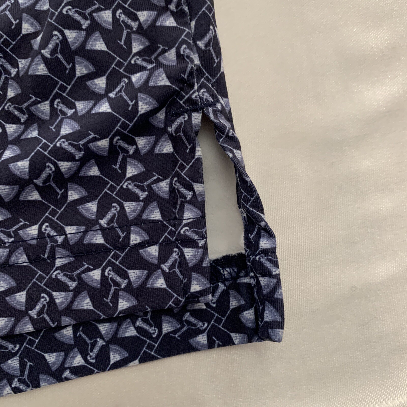 William Murray Polo Shirt Mens Medium Martini Glass Print Navy Bill GUC