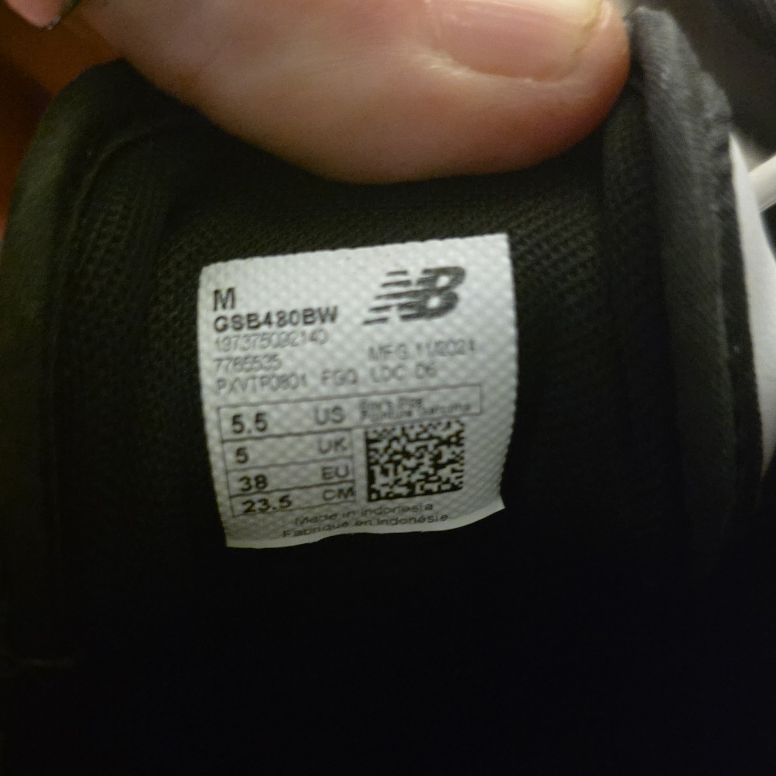 New Balance 480 BB480BW Black/White Colorblock Low Top Lace-Up Sneakers