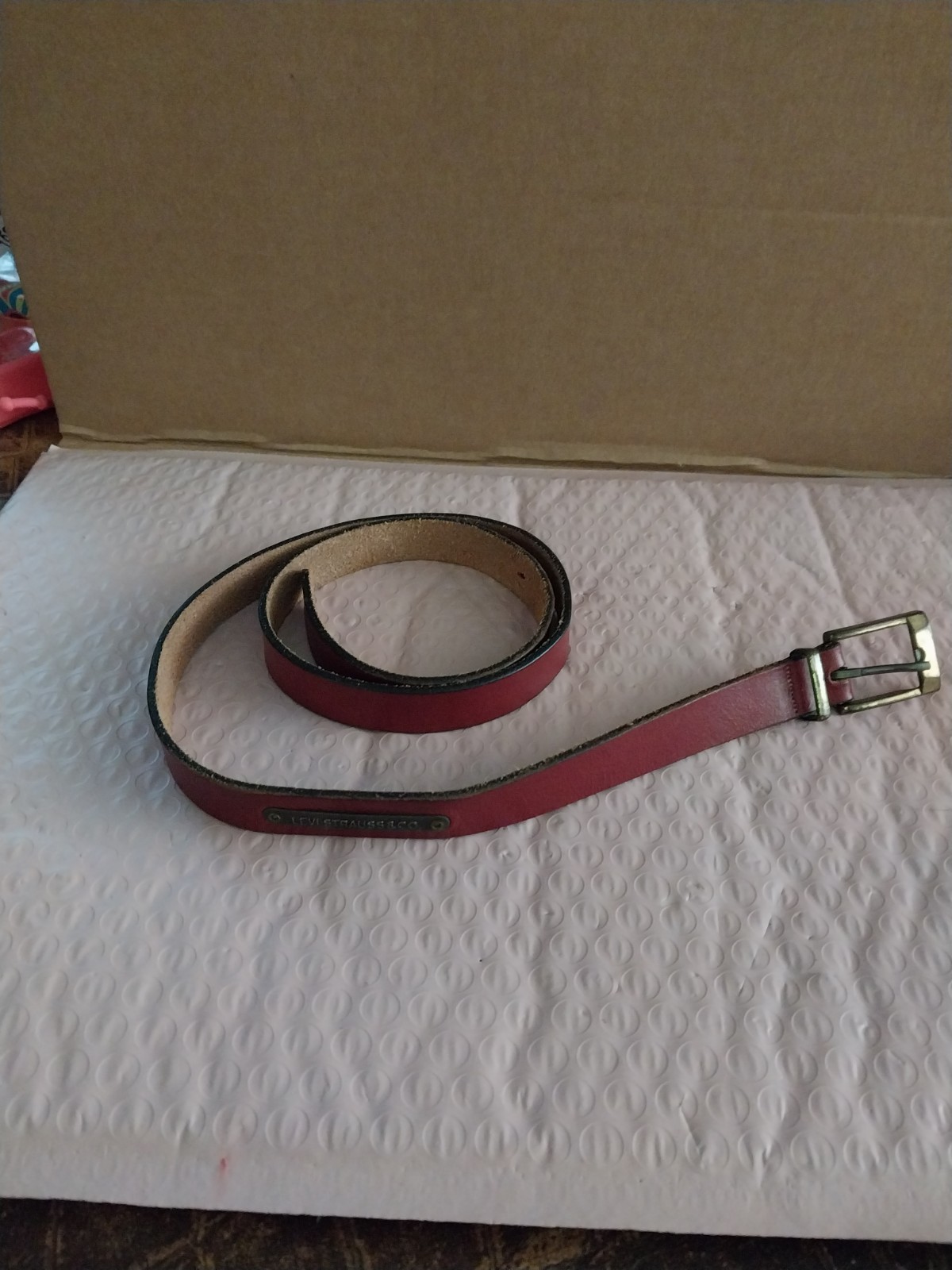 Vintage Y2K Levi’s Strauss Leather Skinny Belt Wine Color 32inches Great Cond.