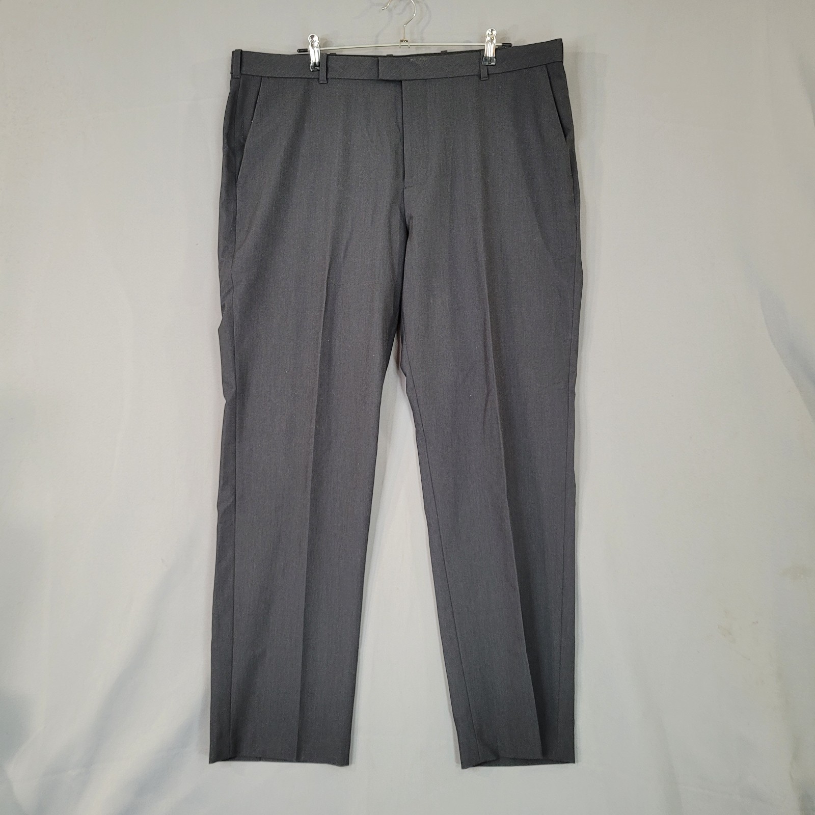 IZOD Men’s Dress Pants 40×32 Black Straight Polyester Rayon Spandex
