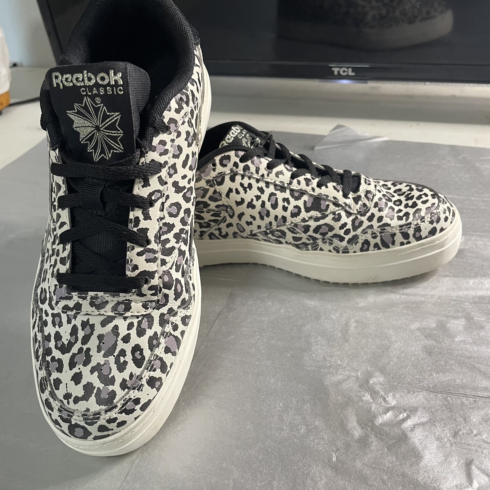 Reebok Classic Club C 85 Women’s Leopard Animal Print Low Top Lace Up Sneakers