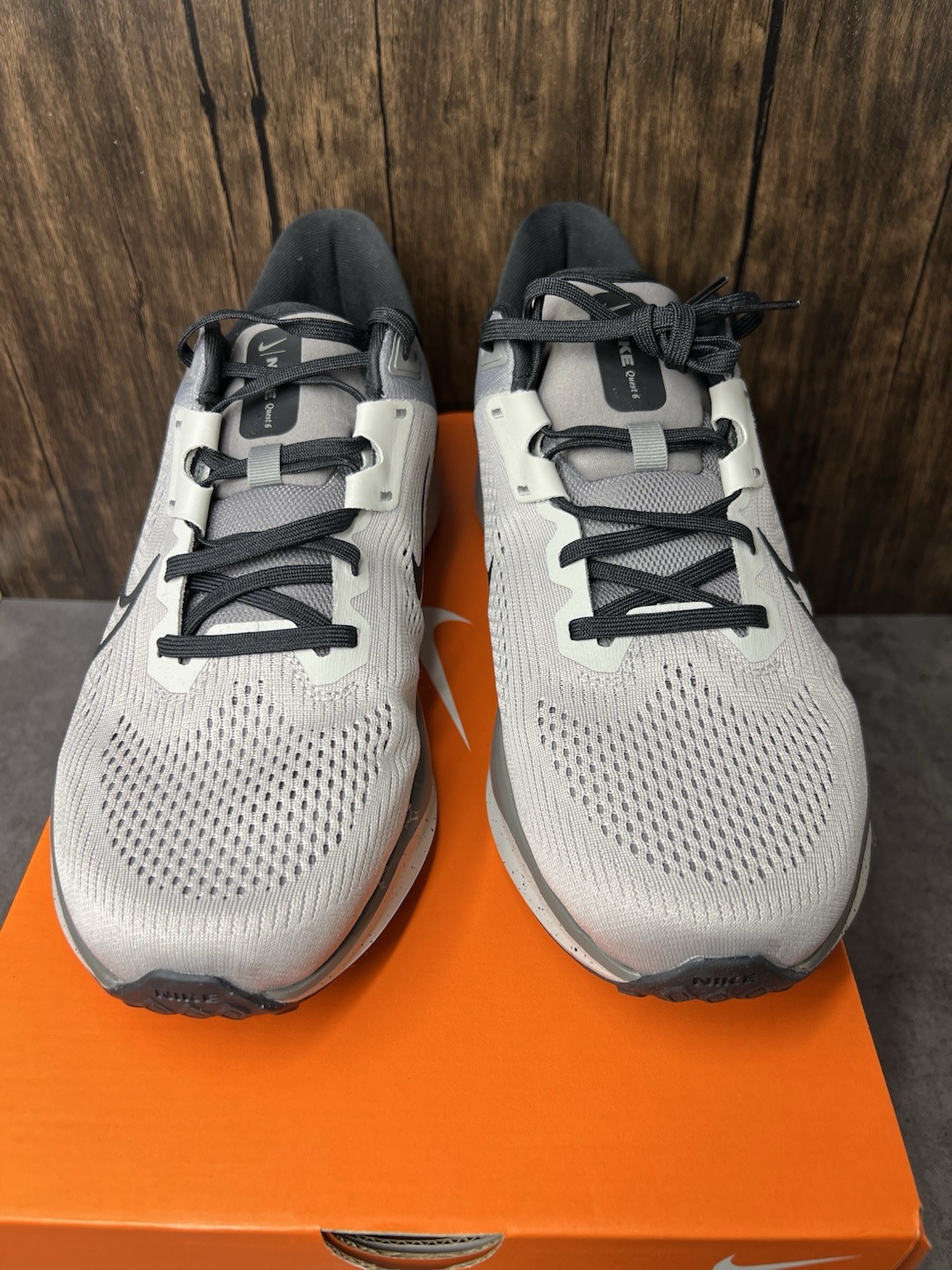 US 11 Nike Quest 6 Men’s Road Running Shoes (Light Iron Ore/Flat Pewter/Black)