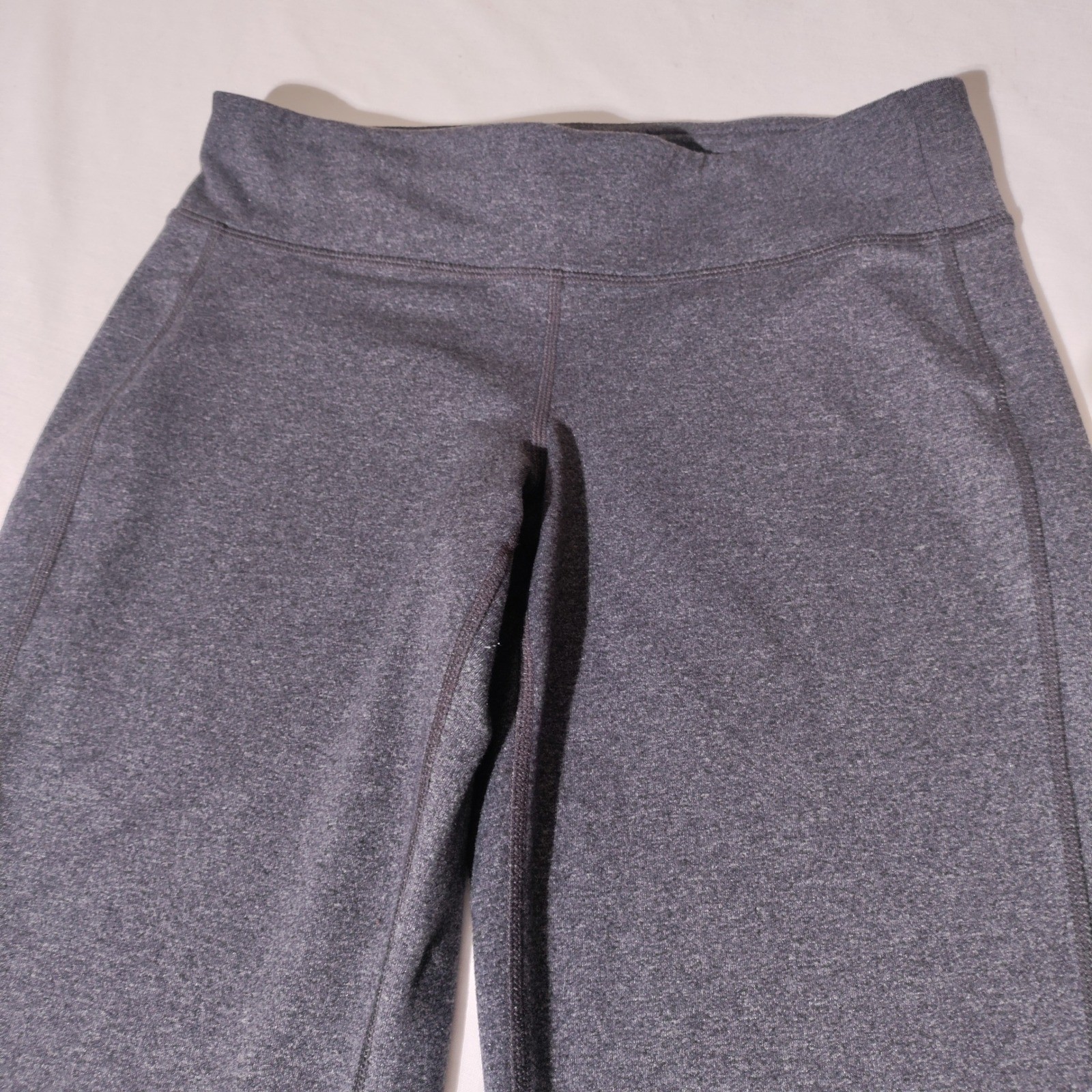 Athleta 819708 Kickbooty Wide Leg Flare Yoga PantsLegging Sz SP (26″X28″)