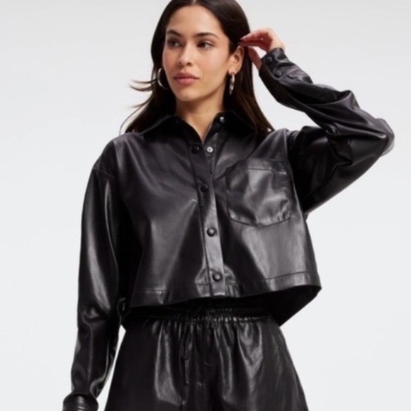 Good American Black Faux Leather Cropped Button Down Shirt 2xl