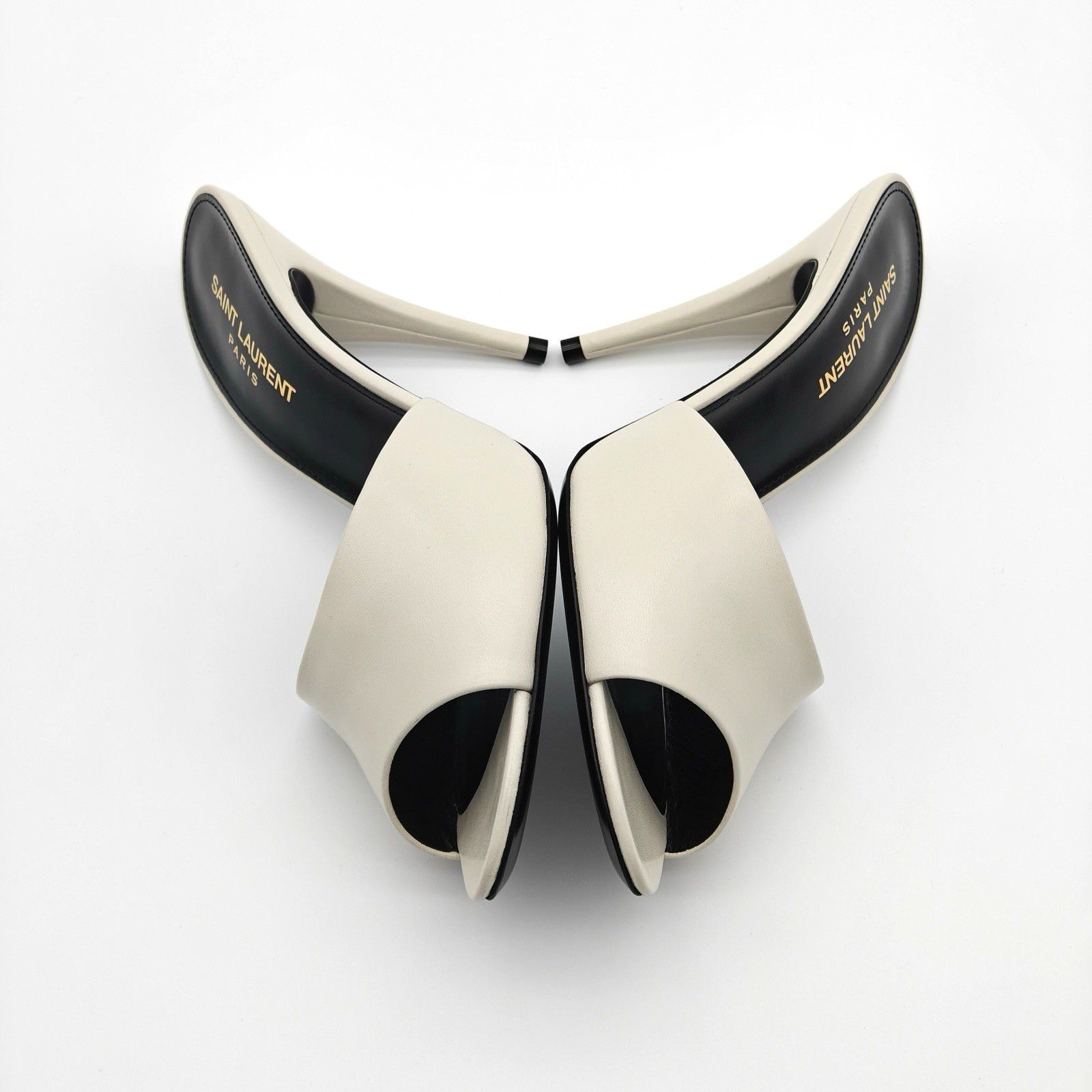 Saint Laurent LA 16 Mules Pumps White UK 4 US 7 EU 37 17084
