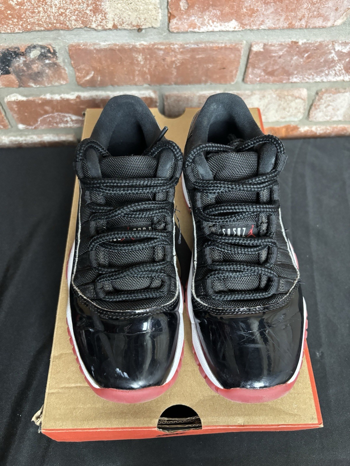 Size 4.5Y – Air Jordan 11 Retro Low (GS) preowned original box FV5121-006