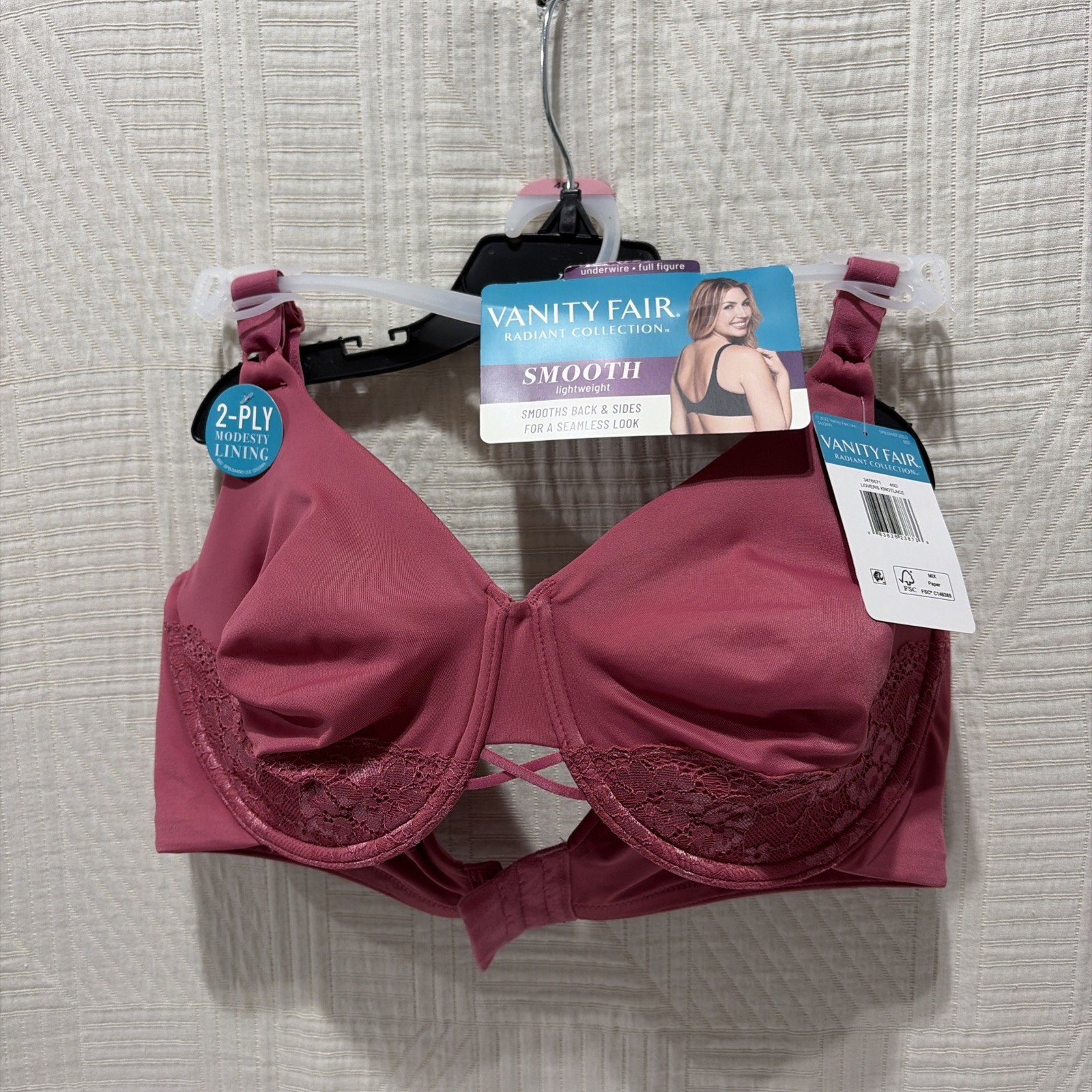 Vanity Fair Radiant Collection 40 D Lovers Knit lace. New 76571