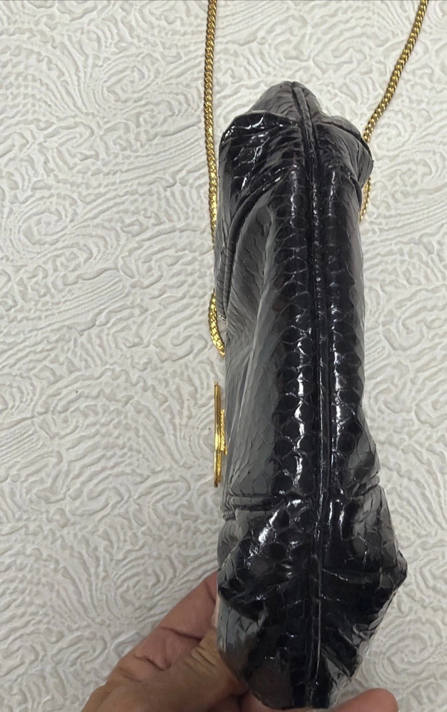 Vintage Embossed Glossy Black Snakeskin Clear Pavé-Set Crystals Jeweled Purse