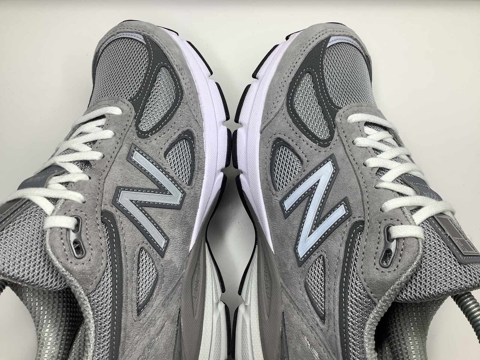 Size 5.5D – New Balance 990v4 “Made in USA” Low Grey Silver Men’s Sneakers