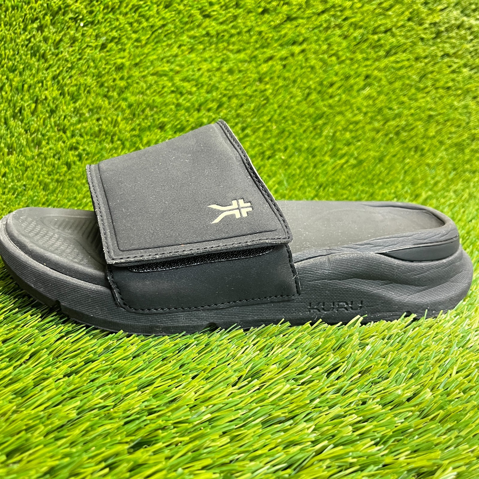 Kuru Moment Womens Size 11 Black Beach Walking Outdoor Slip On Slide Sandals