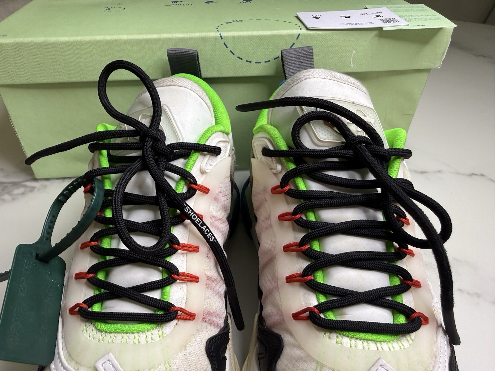 Off-White Odsy-2000 Men’s Low Top Lace-Up Athletic Sneakers White/Black/Blue